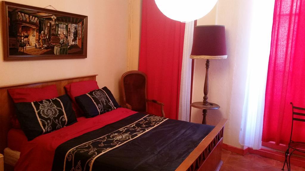 Hotel Des Allees Marseille Phòng bức ảnh