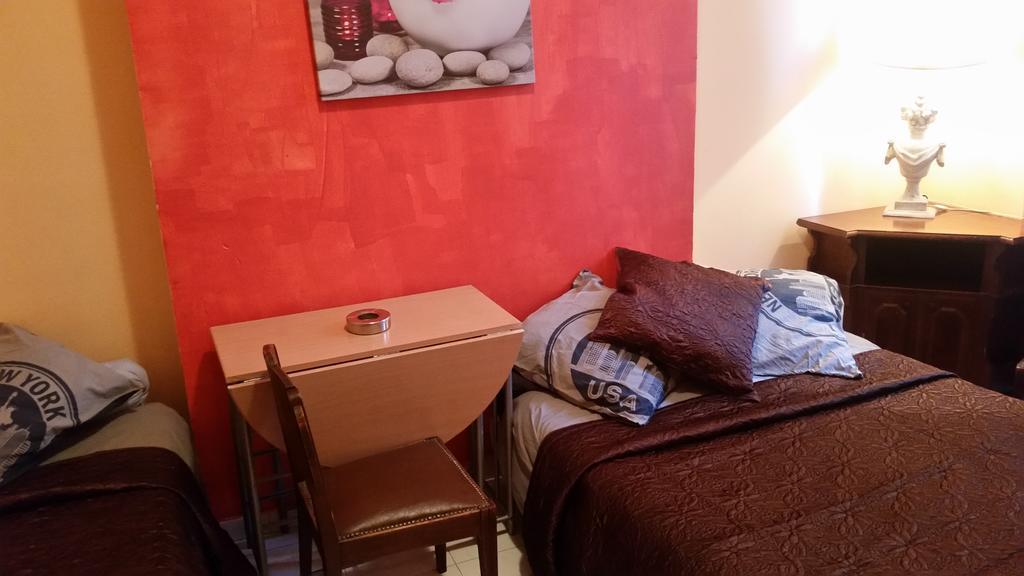 Hotel Des Allees Marseille Phòng bức ảnh